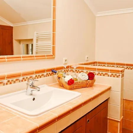 Apartment Kaiserliches Postamt - 36-21 Kuehlungsborn